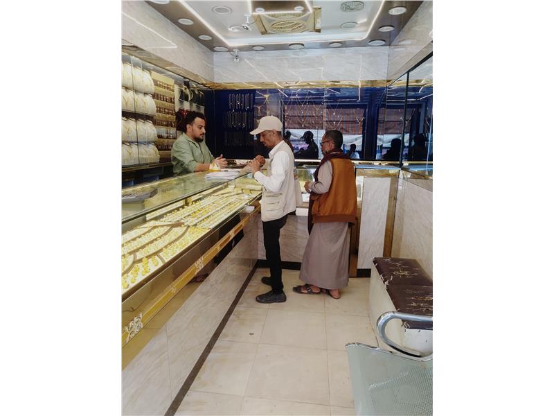 المواصفات والمقاييس تنفذ نزول ميداني لمحلات بيع الذهب  