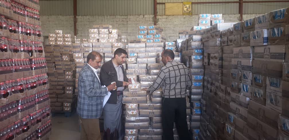 نزولا ميدانيا للتفتيش على مخازن المواد الغذائية بمحافظة عمران .