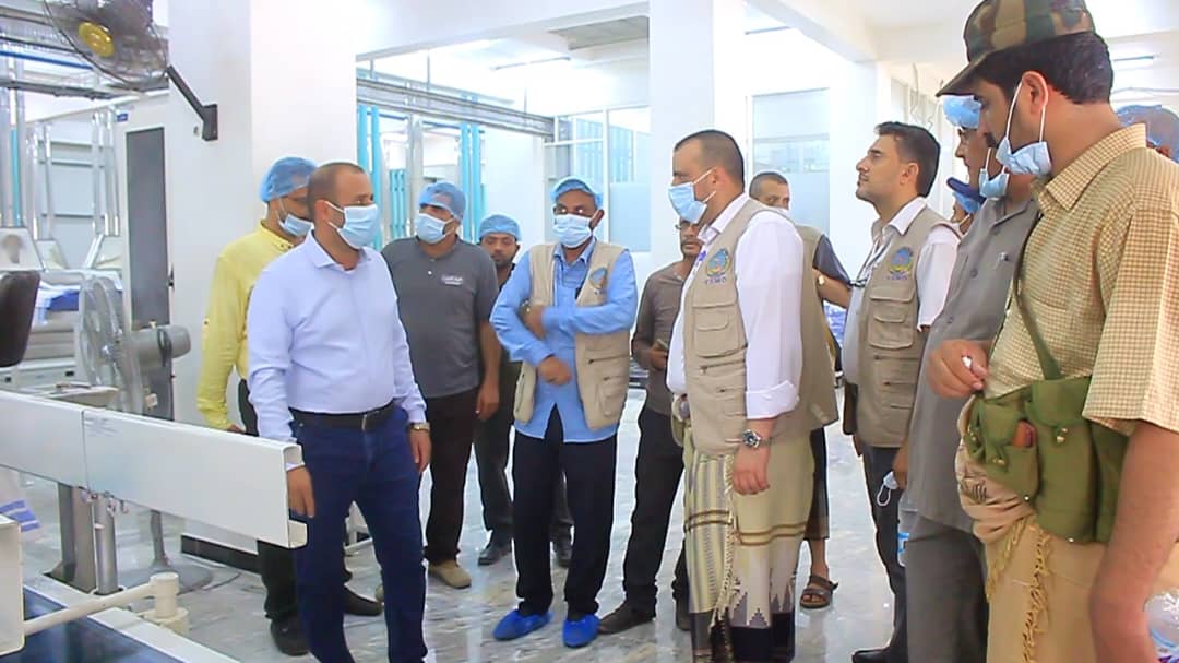 تفقد المدير العام التنفيذي للهيئة اليمنية للمواصفات والمقاييس وضبط الجودة سام أحمد البشيري، اليوم سير أعمال الرقابة في عدد من المنشأت بمحافظة الحديدة.